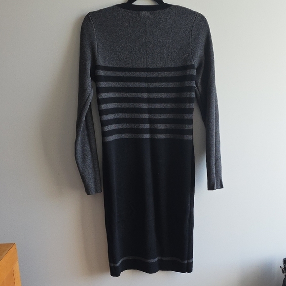 2/$20 Max Studio - Black Long Sleeve Crew Neck Sweater Dress - Size Medium - Picture 3 of 3